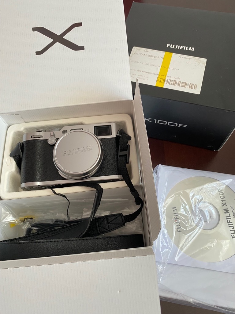 Aparat Fujifilm X100F jak nowy 1100 zdjęć Garwolin Kup teraz na