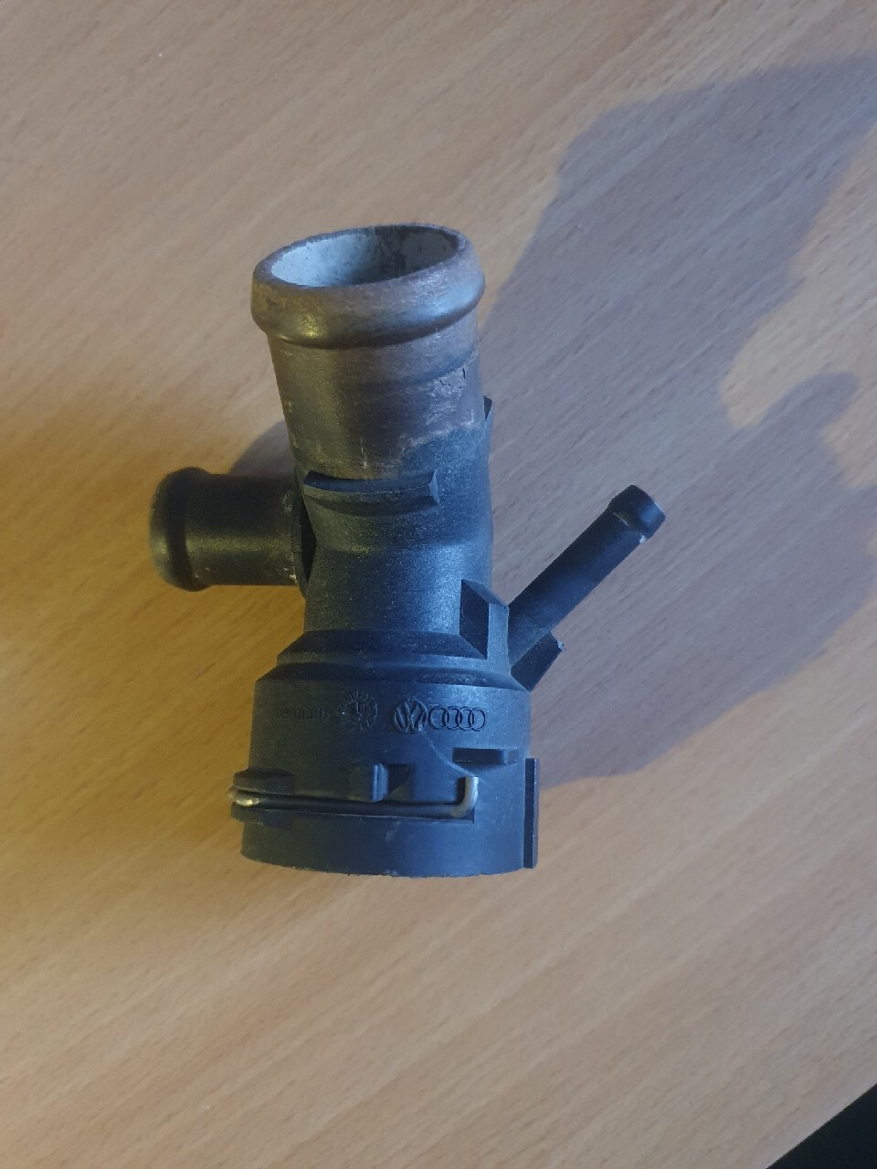 KRÓCIEC UKŁADU CHŁODZENIA 1k0 122 291 a | Niedomice | Kup teraz na ...