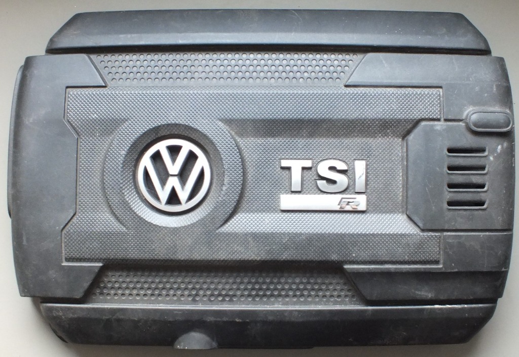 ЗАХИСТ ДВИГУНА VW GOLF VII 2,0 TSI R 06K103925 