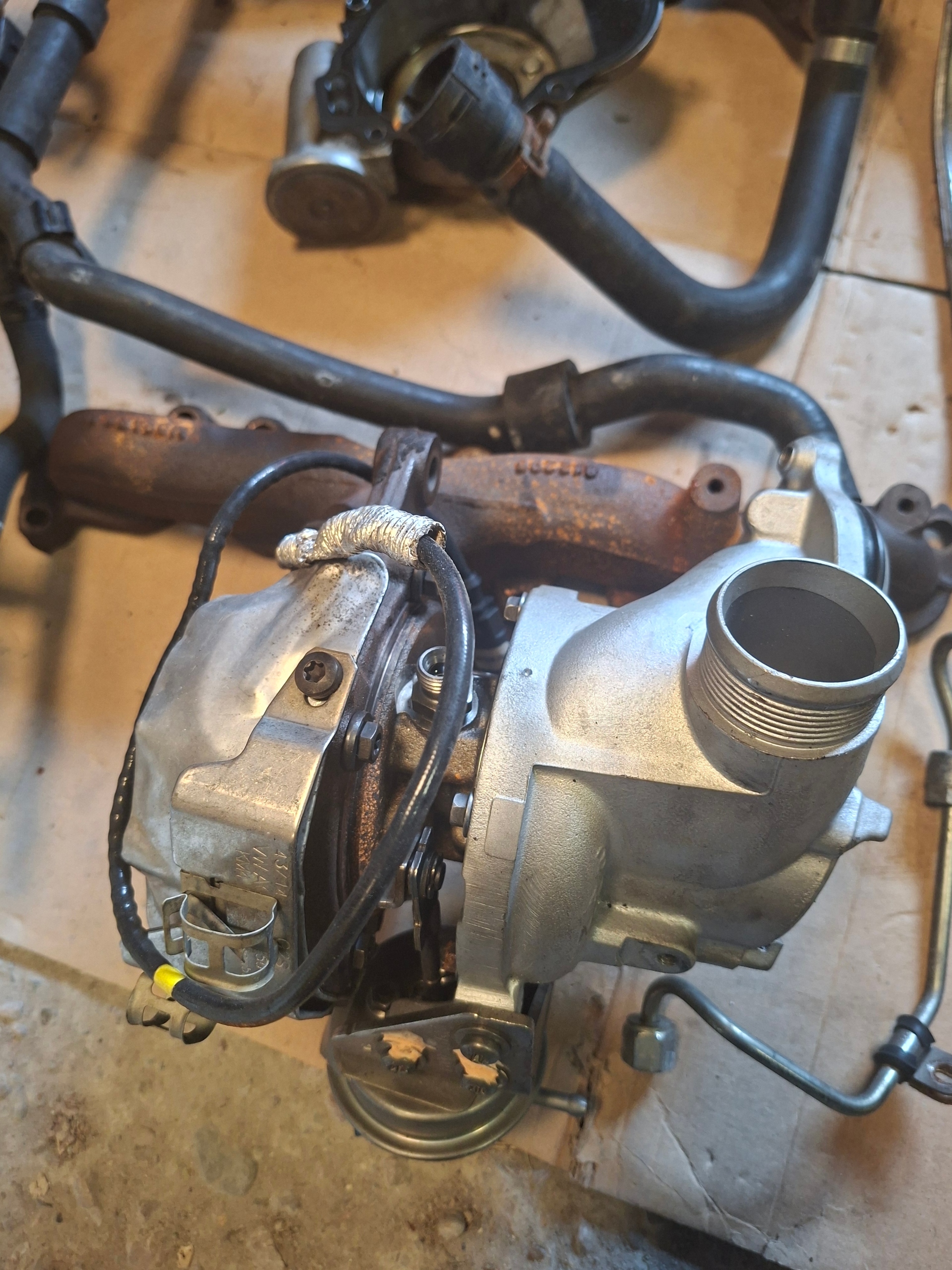 ТУРБОКОМПРЕСОР ТУРБІНА 04L253016H OE VW AUDI SEAT SKODA TDI 