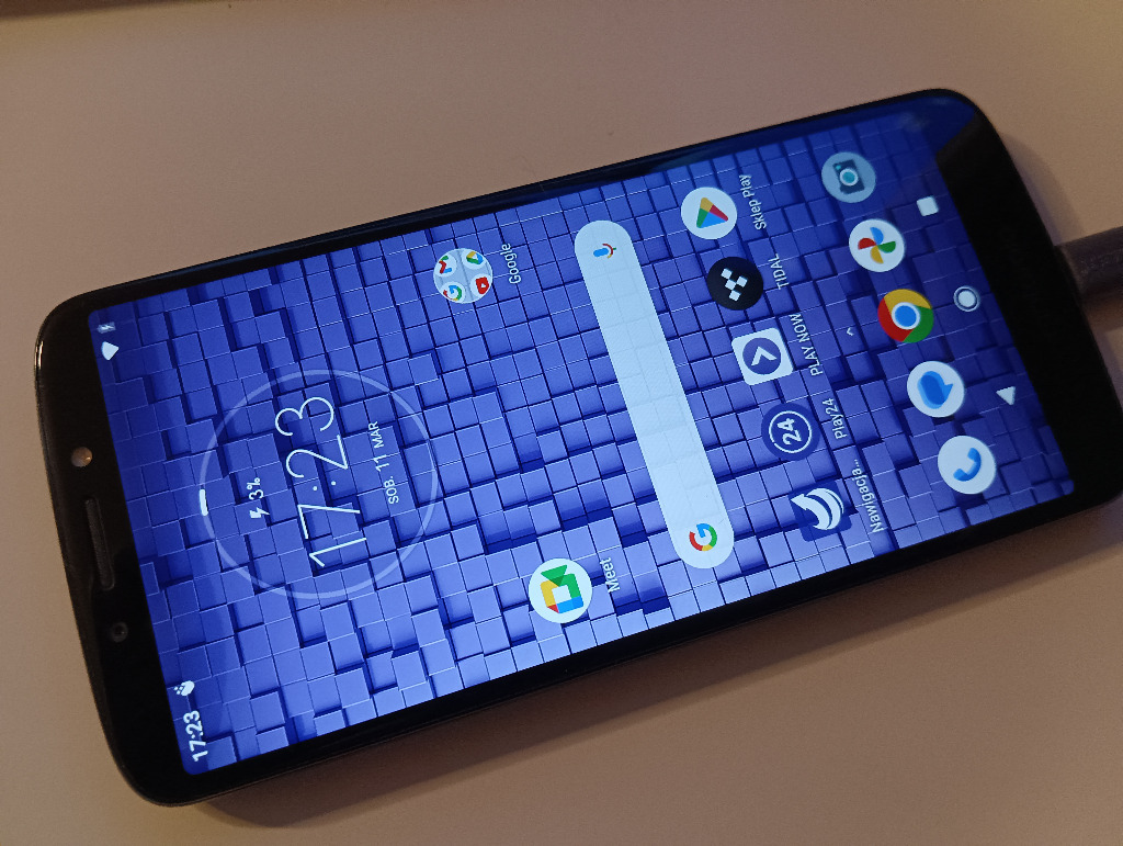 Motorola G6 Play (Sprawna, problem z baterią) Kraków Kup teraz na