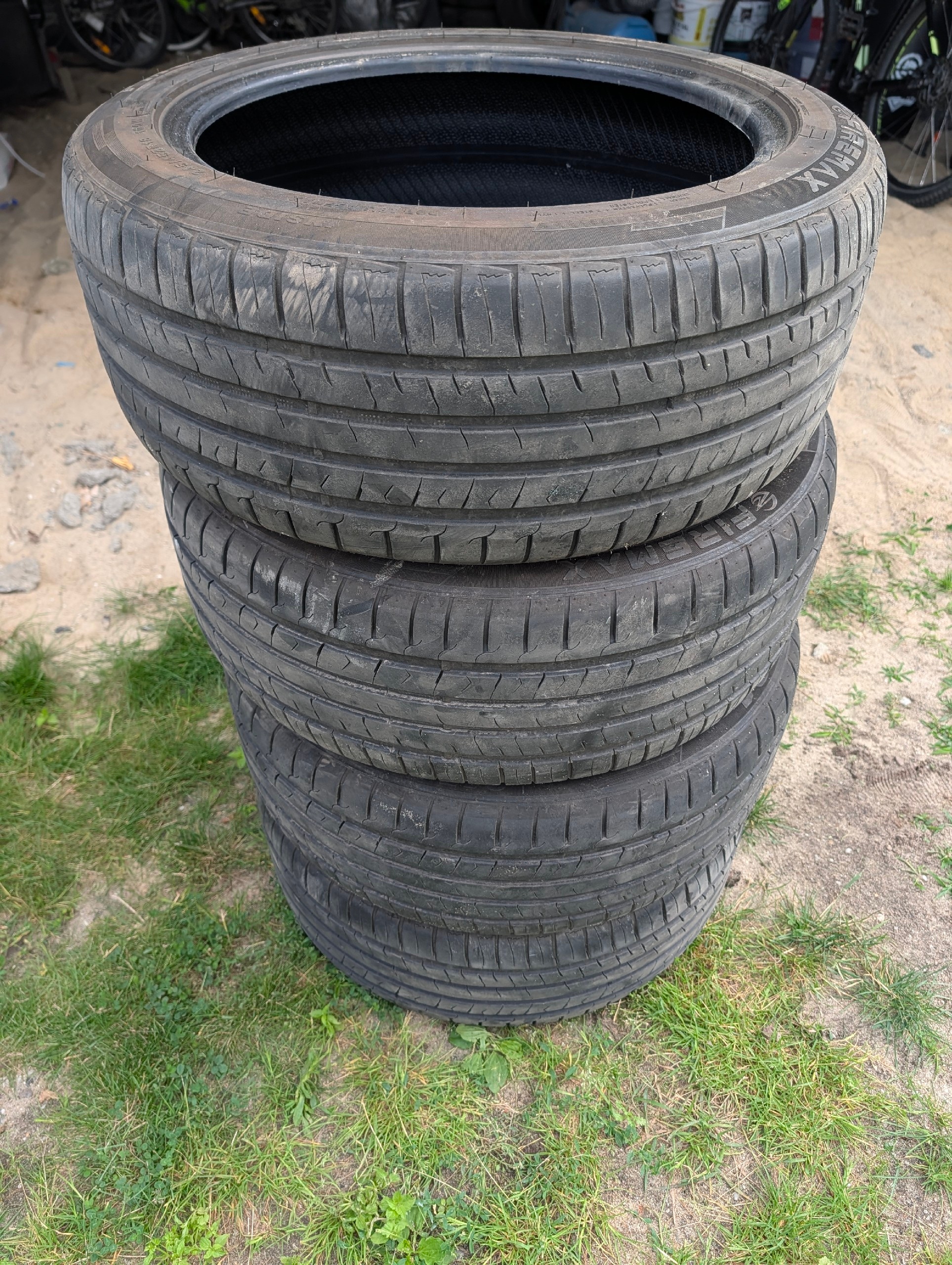 ШИНЫ ЛЕТНИЕ FIREMAX 245/45ZR18 100W XL COMPLETE СЕТ (4 SZT.) DOT 3824 