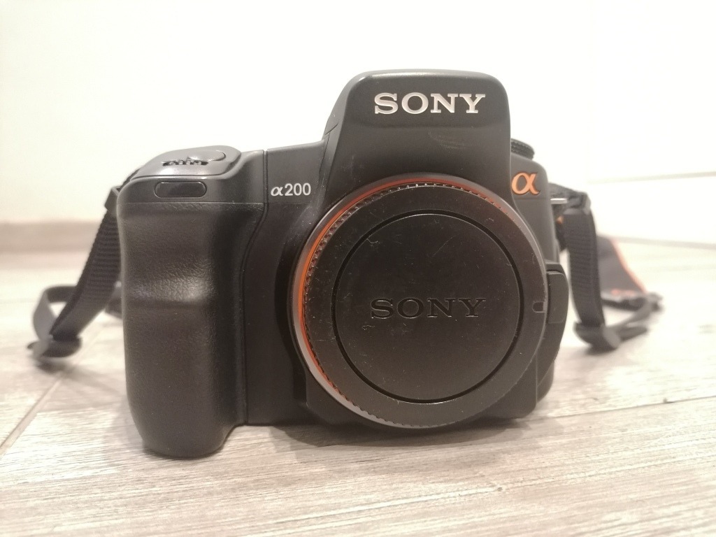 Sony alpha 200 DSLRA200K + obiektyw kit 1870 mm Kraków Licytacja