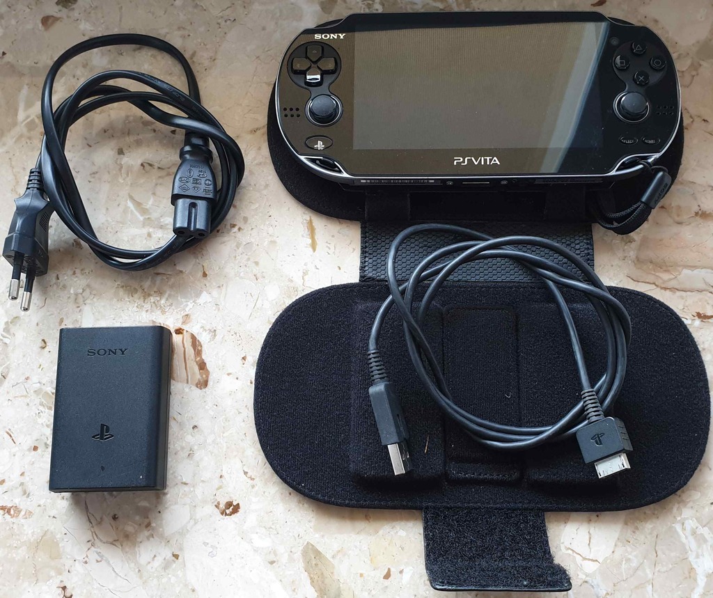 Sony PS Vita model PCH1004 WiFi, 4GB + 2 GRY MROWLA Kup teraz na