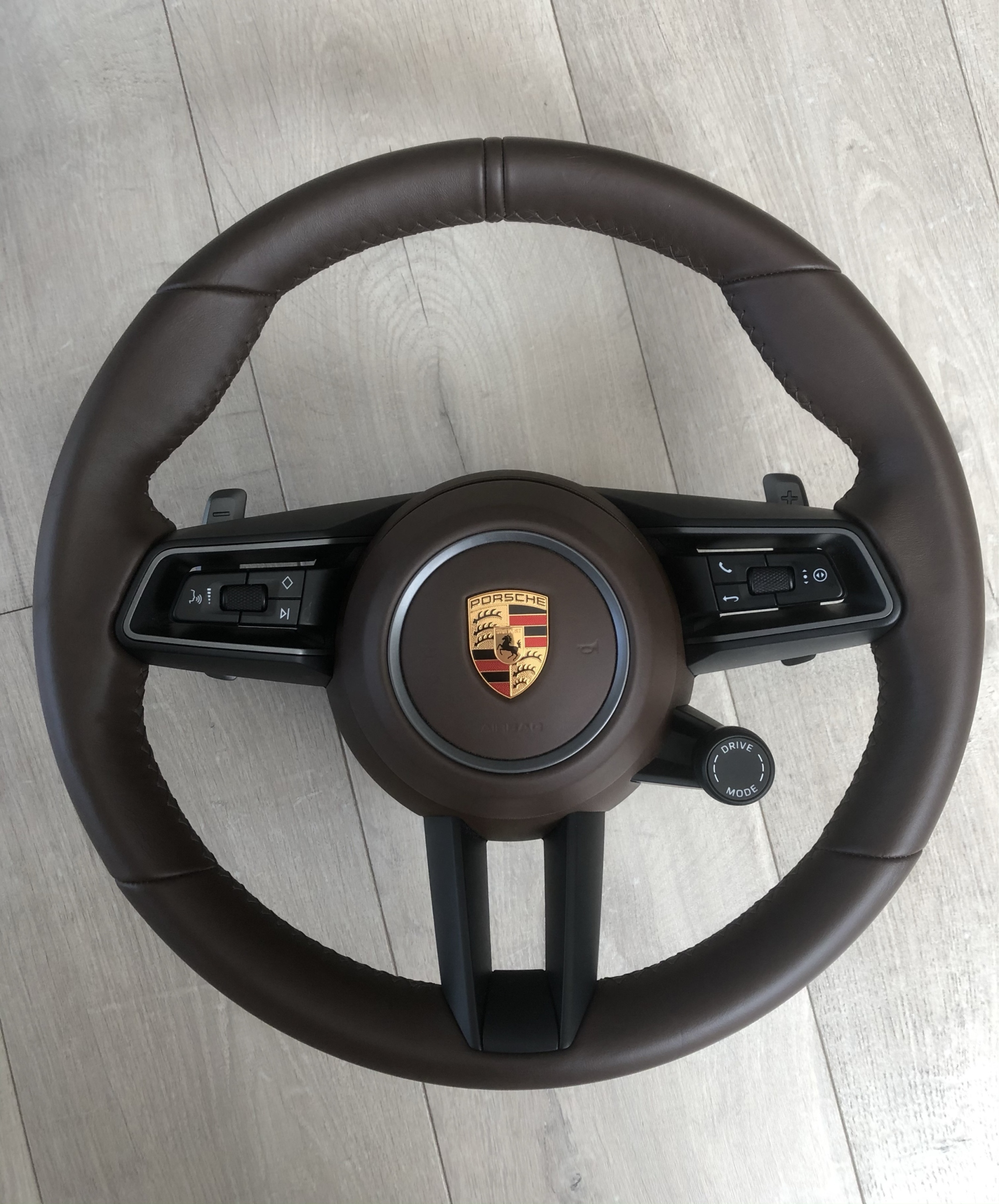 Porsche Macan руль