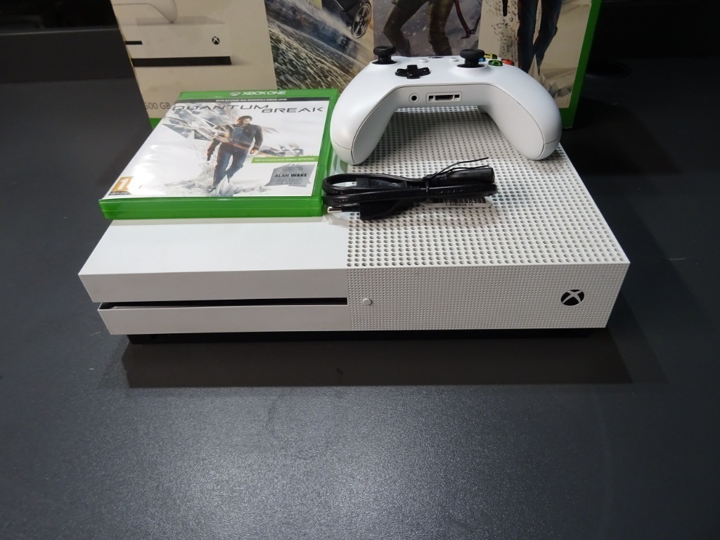 Konsola Xbox one S Dysk 500GB/ Konsola z napędem | Borowa | Kup teraz ...