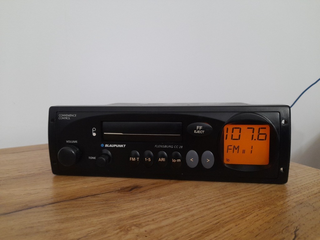 Radio BLAUPUNKT FLENSBURG CC28 Mercedes w124 w201 Koszalin Kup