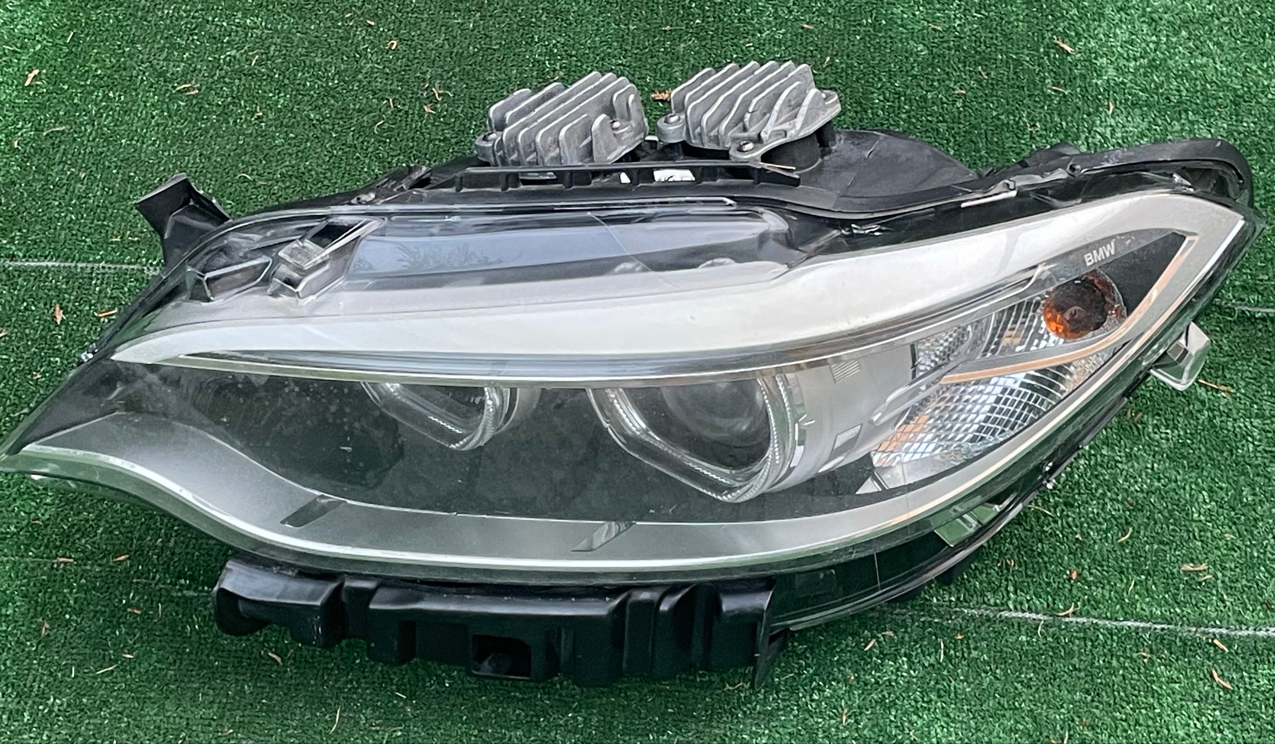BMW СЕРІЯ 2 F22 F23 M87 M2 ФАРА ЛІВА КСЕНОН ADAPTACYJNY США КОМПЛЕКТНА *KRK* 