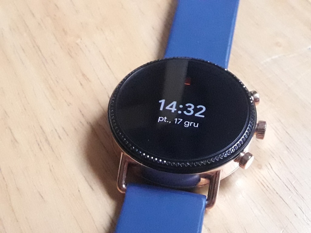 fossil sport vs falster 2