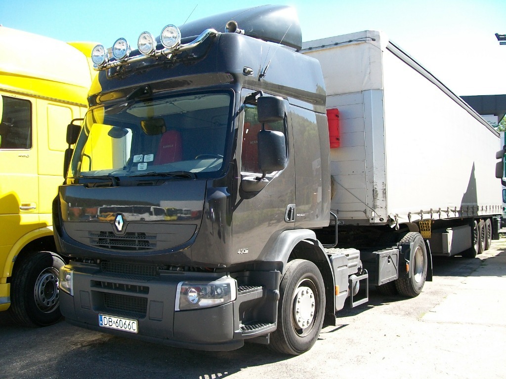 Ciągnik Siodłowy Renault W Samochody - Ogłoszenia - Allegro.pl