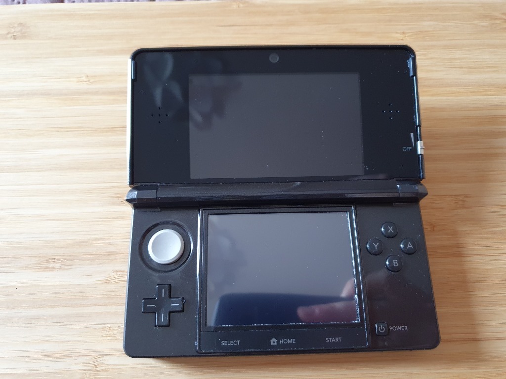 Nintendo 3DS Black, 32GB-карта, CFW, любая игра