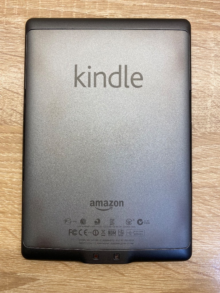 Amazon Kindle 4 WiFi model D01100 + czarne etui Sarnów Kup teraz na