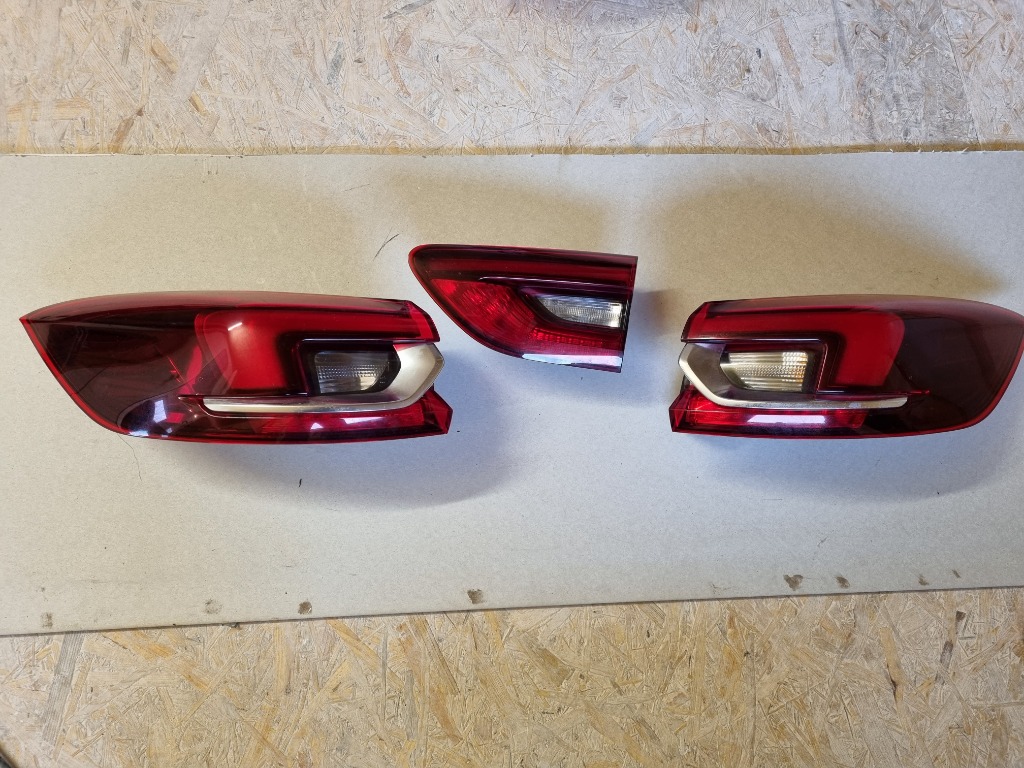 OPEL INSIGNIA B ФАРА ЗАД PRAWA-LEWA 39099123 -122 