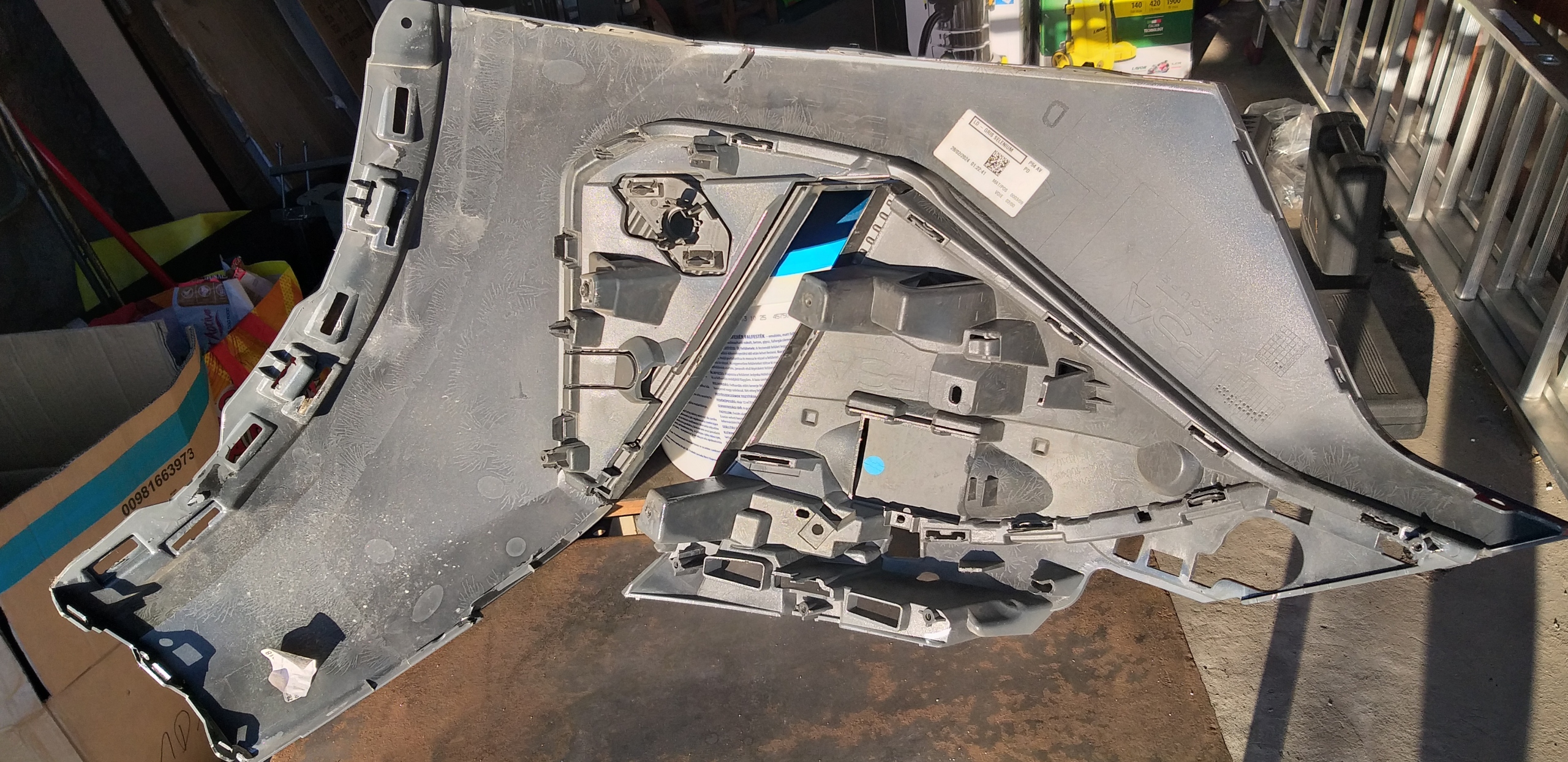 РЕШІТКА БАМПЕРА ЛІВА ПРАВА PEUGEOT 408 9840751080 9840750980 