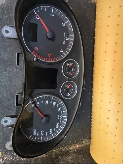 ПРИБОРНА ПАНЕЛЬ ПАНЕЛЬ ПРИЛАДІВ AUDI A3 8P ПОВНИЙ FIS ЄВРОПА 2C53085879 
