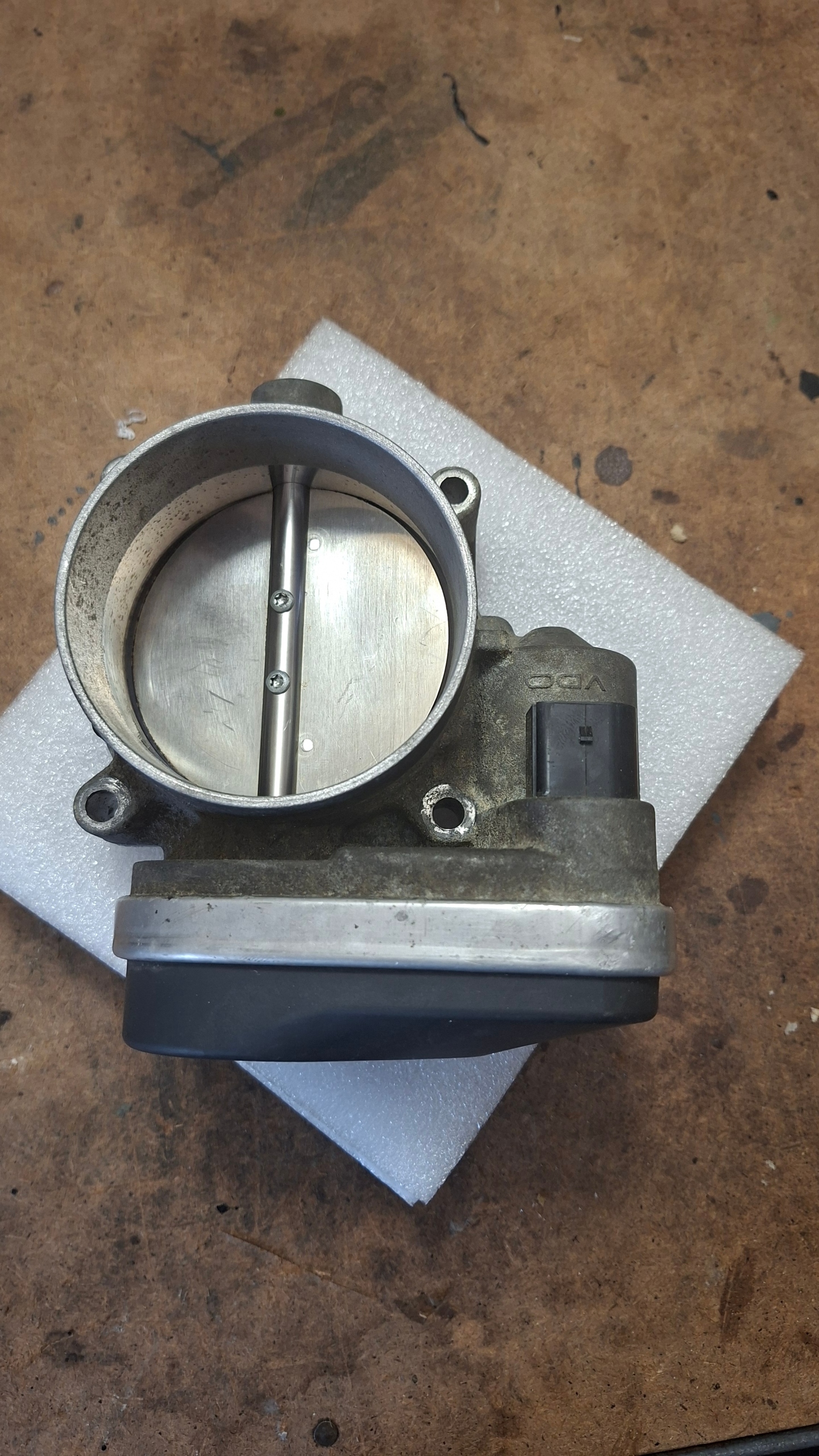 ДРОСЕЛЬНА ЗАСЛІНКА JEEP / DOGE 5.7 HEMI A2C53099252 04591847AC 
