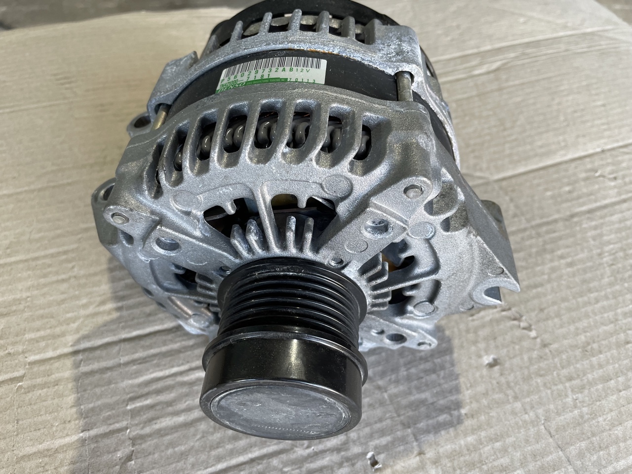 Alternator denso chrysler pacifica 17 3.6 Łomża Kup teraz na