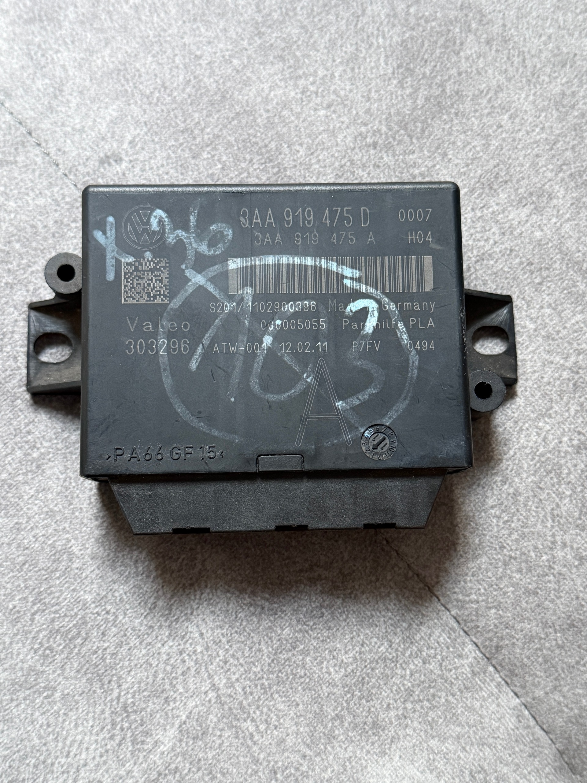3AA919475D МОДУЛЬ ПАРКУВАННЯ ПАРКТРОНІЧНИЙ ПАРКТРОНІК PLA 12 ДАТЧИКІВ ПАСАТ B6 B7 CC 