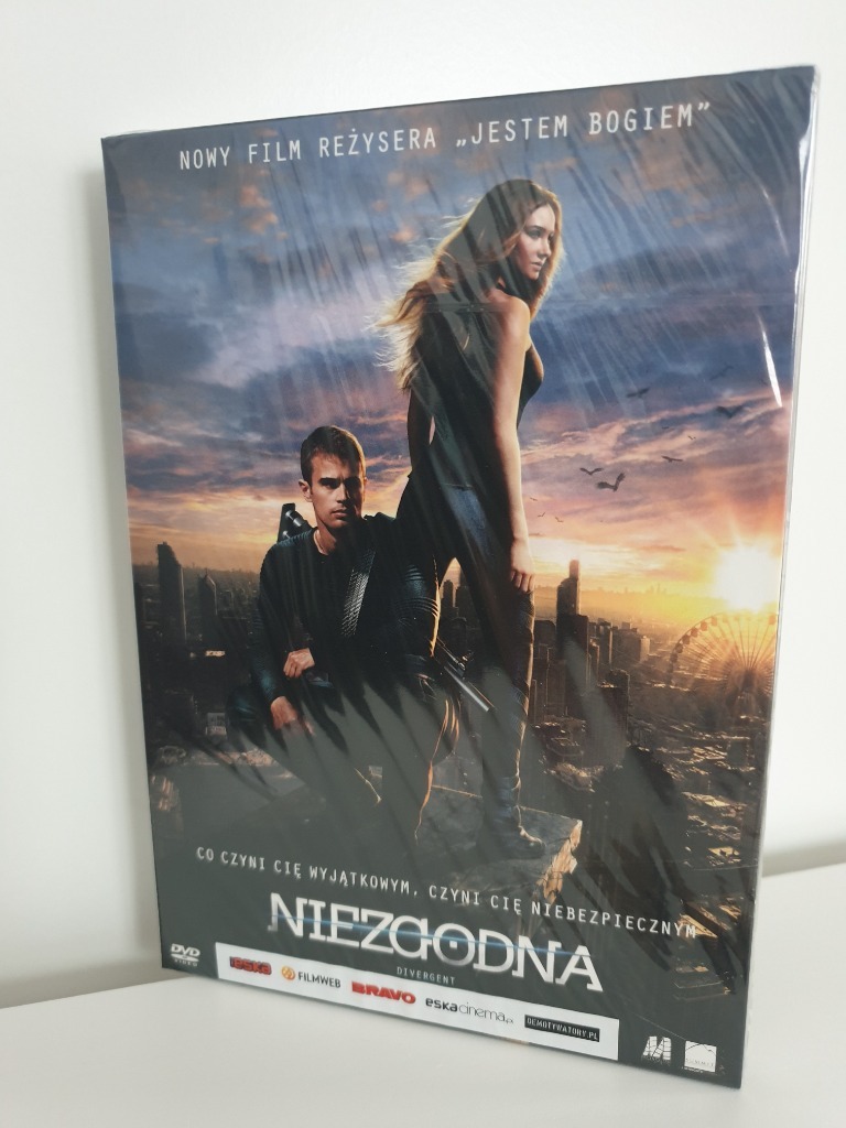 NIEZGODNA - film na płycie DVD (box) | Kielce | Kup teraz na Allegro ...
