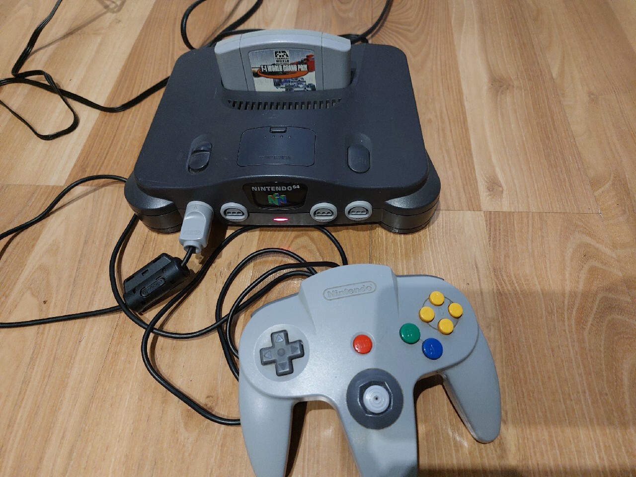 Nintendo 64 komplet plus gra na początek zabawy | Częstochowa | Kup ...