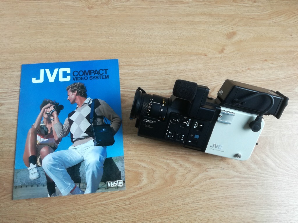 Kamera JVC GXN7E z katalogiem kamer JVC Pruszków Kup teraz na