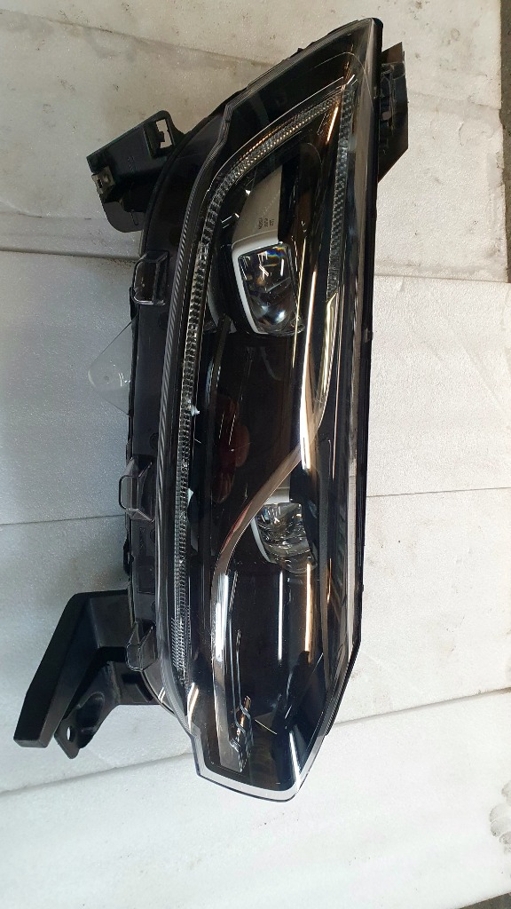 ФАРА ПЕРЕДНЯ ПРАВА ПОВНИЙ СВІТЛОДІОДНІ RENAULT ESPACE V 260104119R 