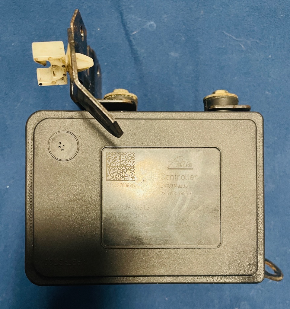 НАСОС ABS MAZDA 3 BHR1437A0A 06.2102-3037.4 