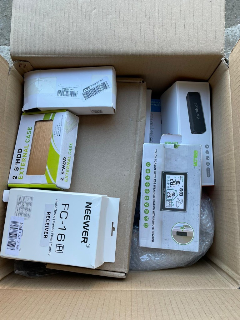 Box Amazon zwroty konsumenckie Dębowe Pole Licytacja na Allegro