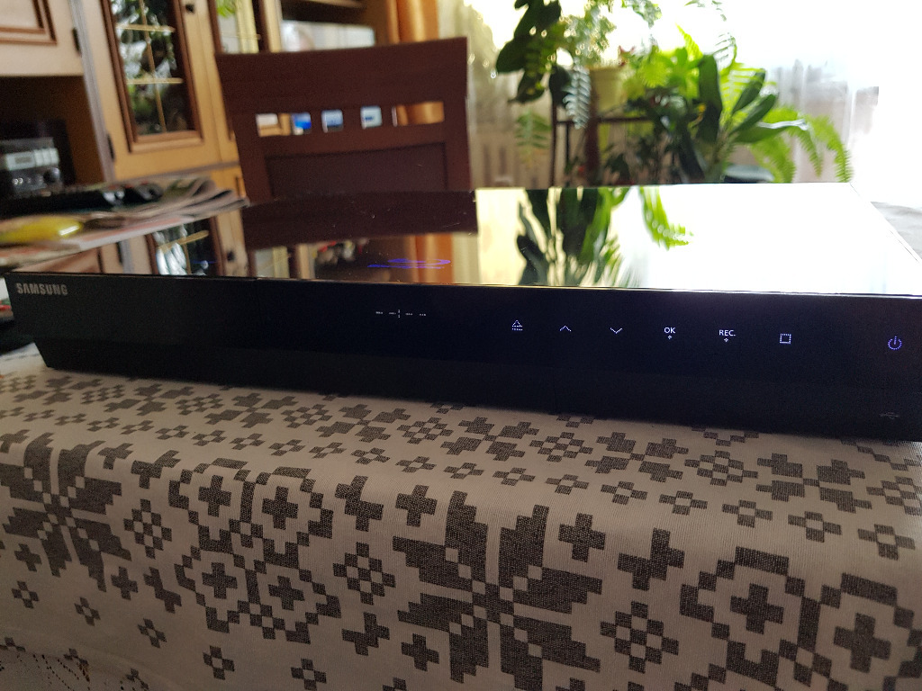 ODTWARZACZ BLURAY Z NAGRYWARKĄ SAMSUNG BDC8200 Żyrardów Kup teraz na Allegro Lokalnie