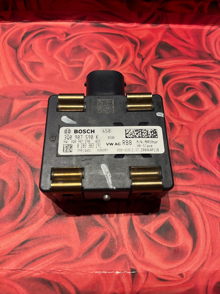 РАДАР ДИСТРОНІК СЕНСОР VW AUDI SKODA 3Q0907590K 