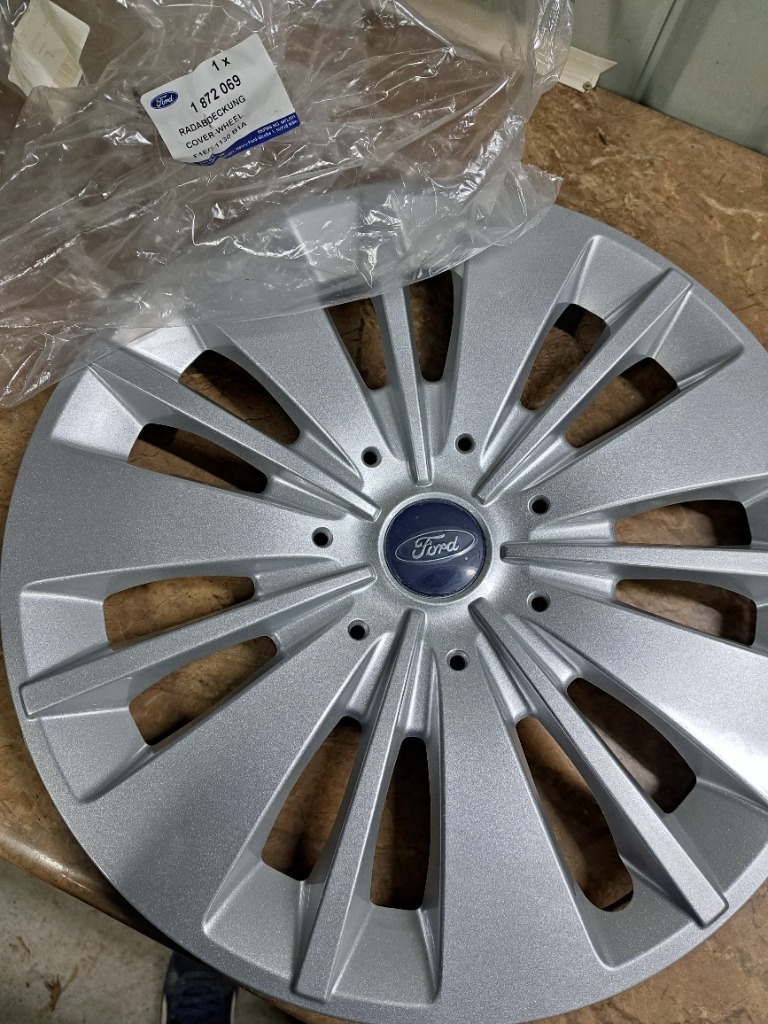 1872069 колпак ford