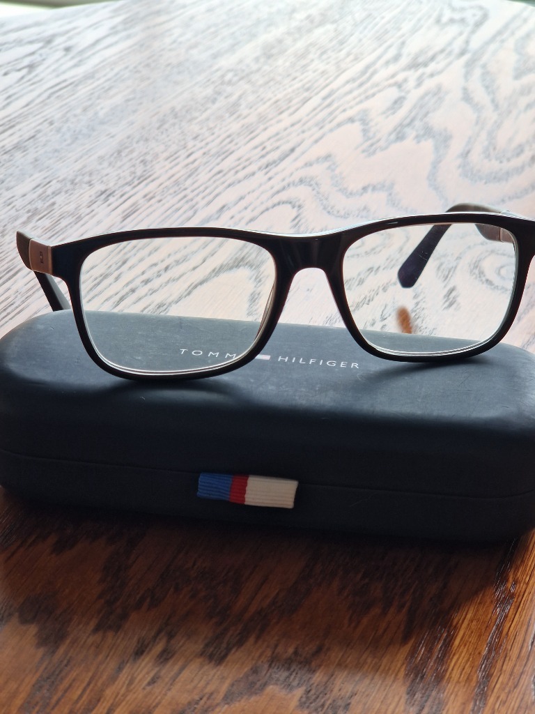 Tommy hilfiger on sale th 1282 fmv