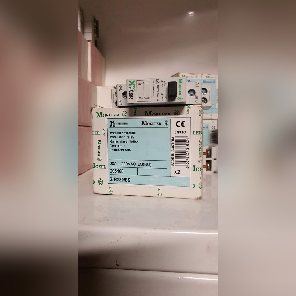 Przekaźnik instalacyjny styki=2zw Z-R230/SS | Świebodzice | Kup teraz ...