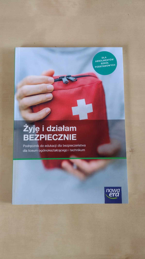 Zyje I Dzialam Bezpiecznie Edukacja Dla Bezpieczenstwa Liceum "Żyje i działam BEZPIECZNIE" edukacja dla bezpieczeństwa | Psarskie