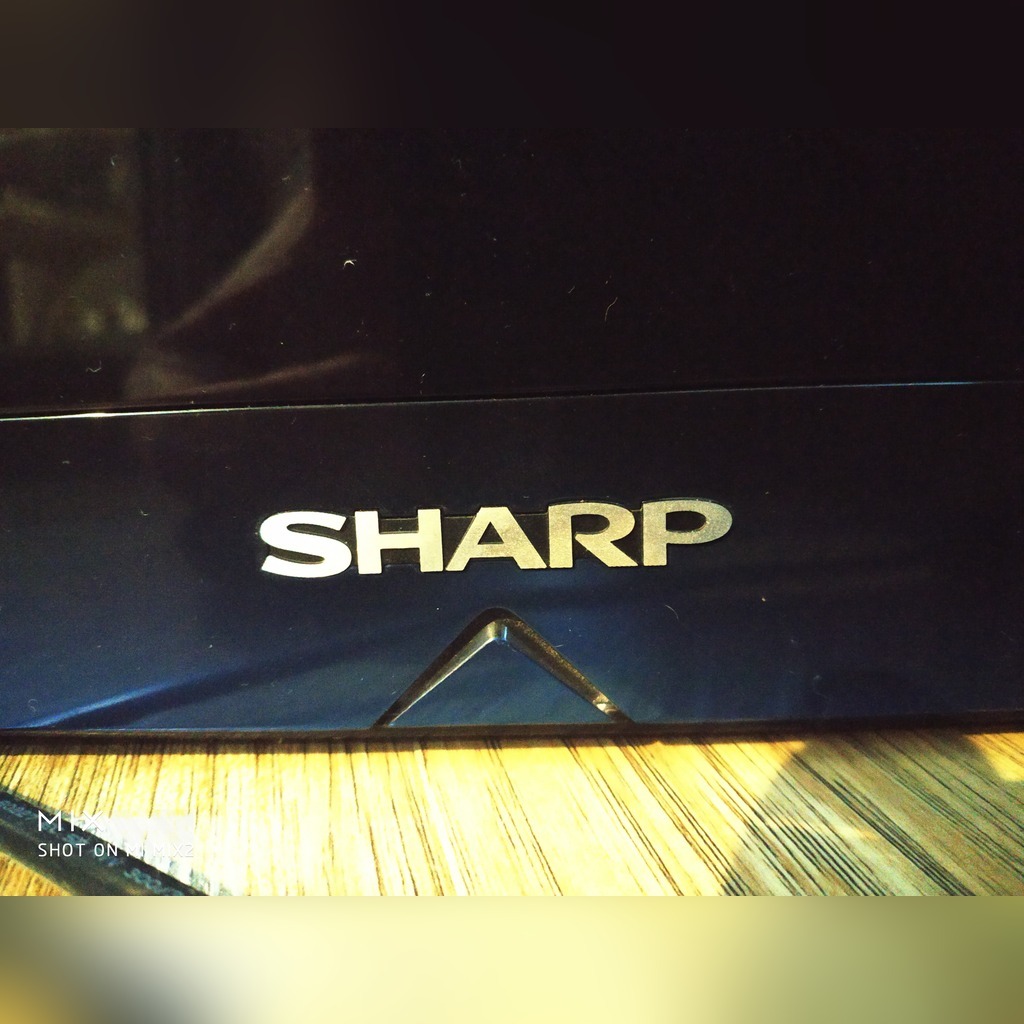 TV Sharp LCD LC40LE700E uszkodzona matryca Wałcz Kup teraz na