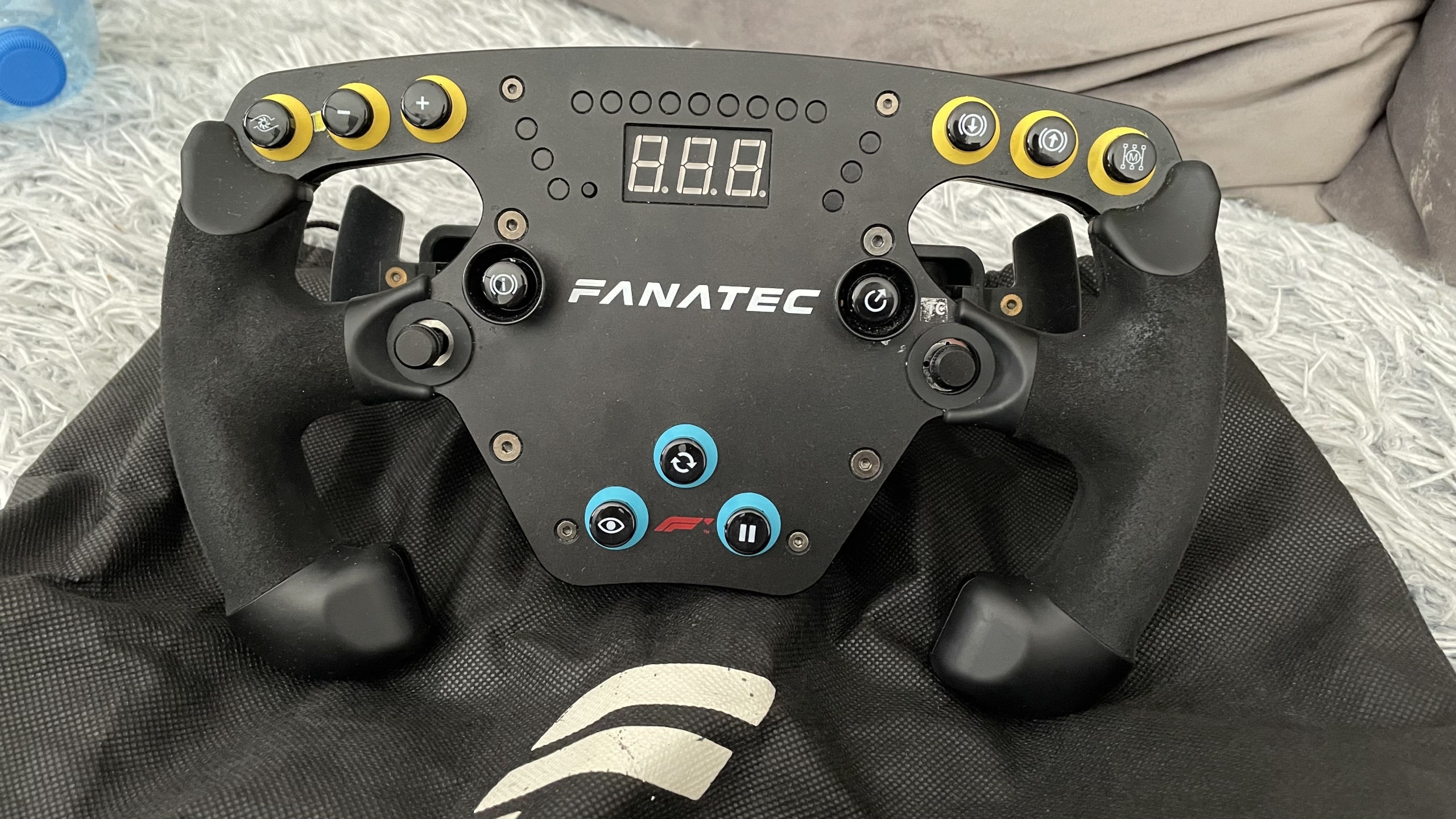 Generisch Holder for Fanatec QR1 V2 (Rig mount) with twist protection