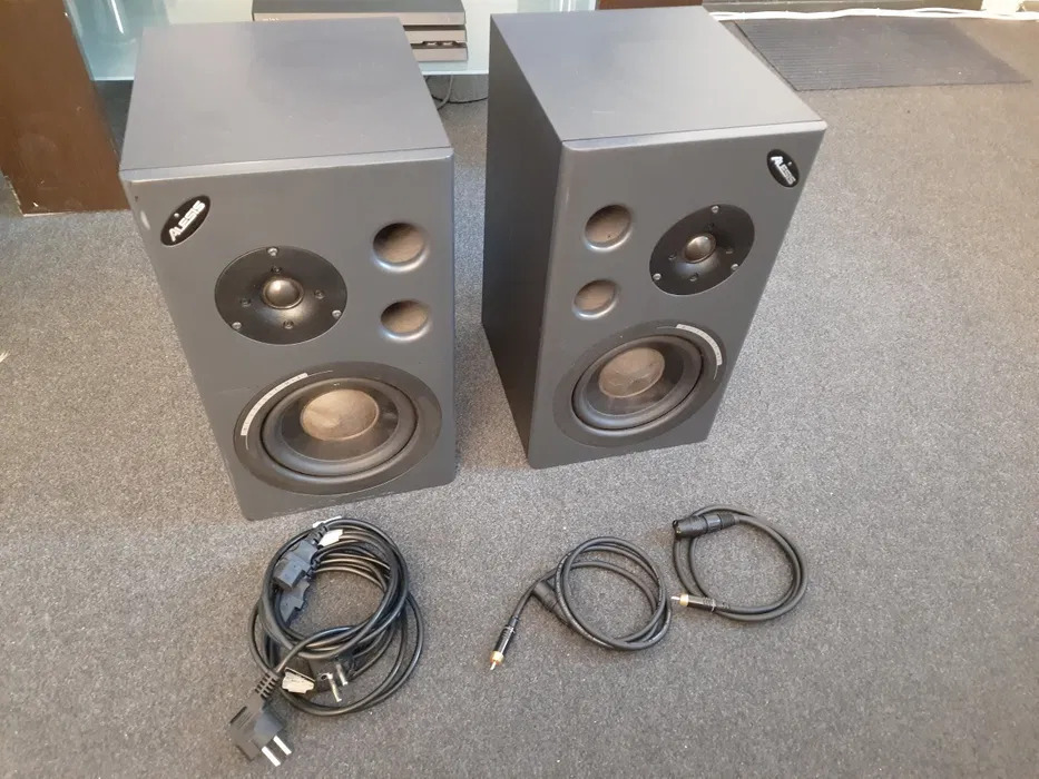 Monitory studyjne Alesis M1 Active MK2 Kielce Ogłoszenie na Allegro