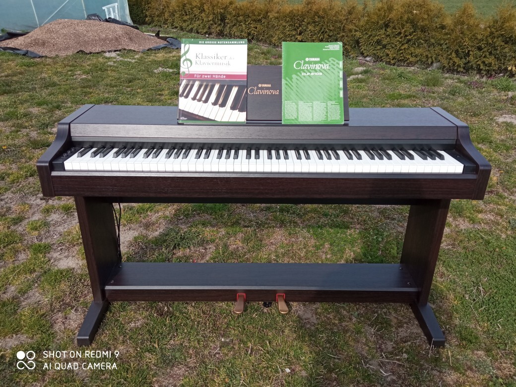 Clavinova 2024 clp 810