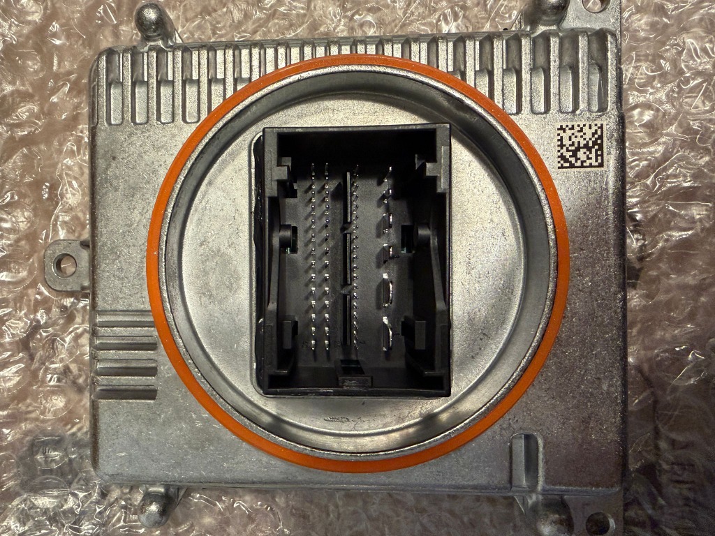 МОДУЛЬ ФАРИ AUDI VOLKSWAGEN SEAT SKODA. 992-941-572-CA 