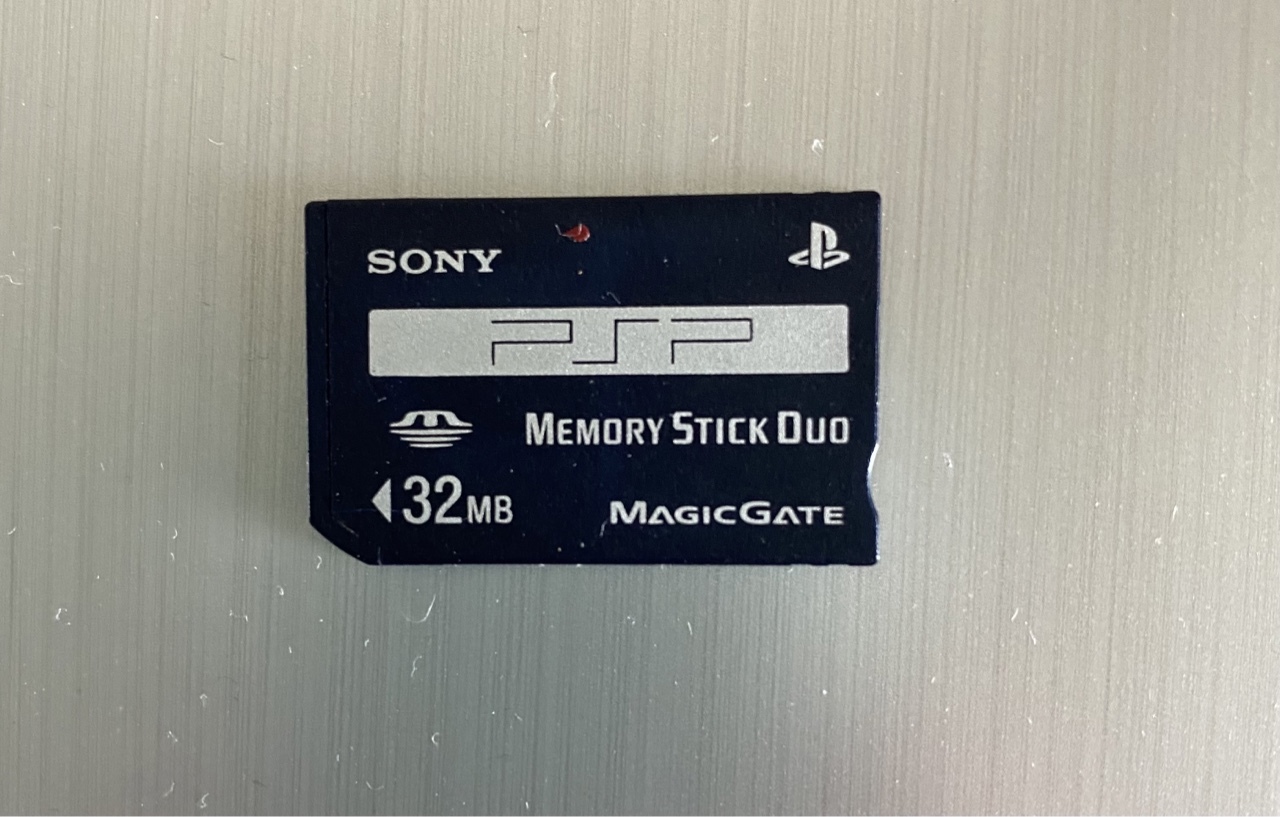 Genuine Sony 2GB Sony PSP Memory Stick Pro Duo Mark 2 Memory Card Cybershot | UK