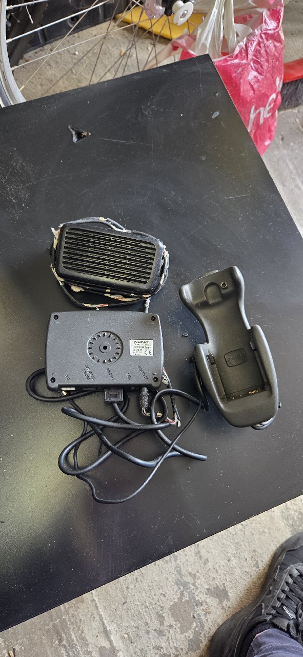 КОМПЛЕКТ ТЕЛЕФОНУ КОМПЛЕКТ ГУЧНОМОВЕЦЬ NOKIA HFU-2 MCC-1 6310I 