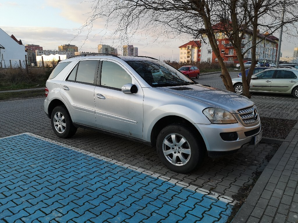 Mercedes ML 320CDI 224KM. Cena 29900,00 zł Legnica