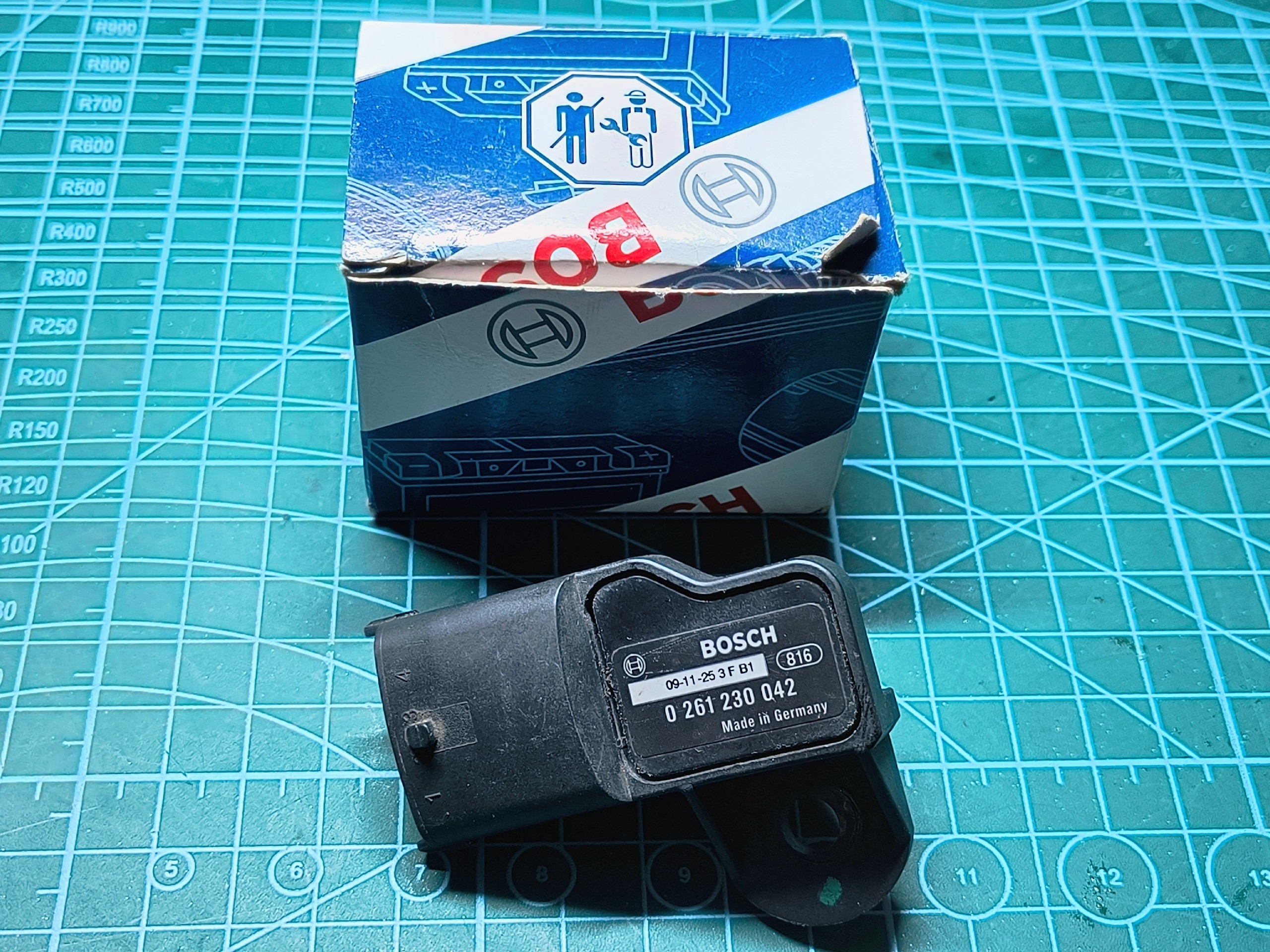 ДАТЧИК КАРТ BOSCH 0261230042 ASTRA J 1.4 ТУРБО A14NET ORYGINAL, РОБОЧИЙ 