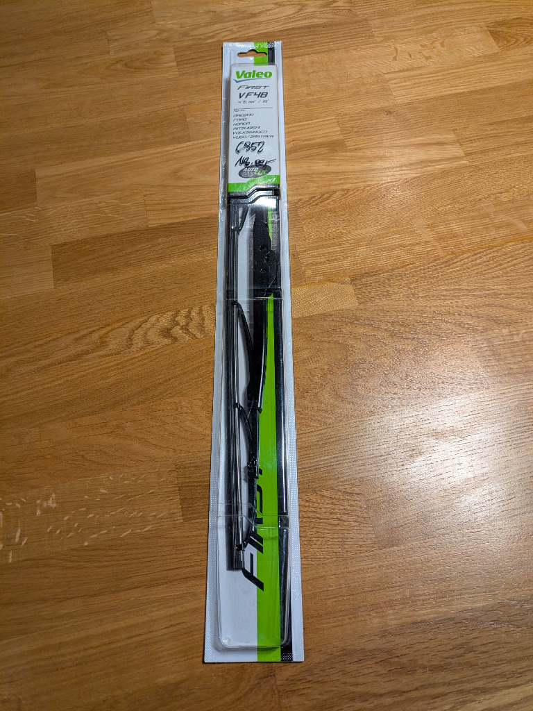 ДВІРНИК VALEO FIRST VF48, NOWA. 