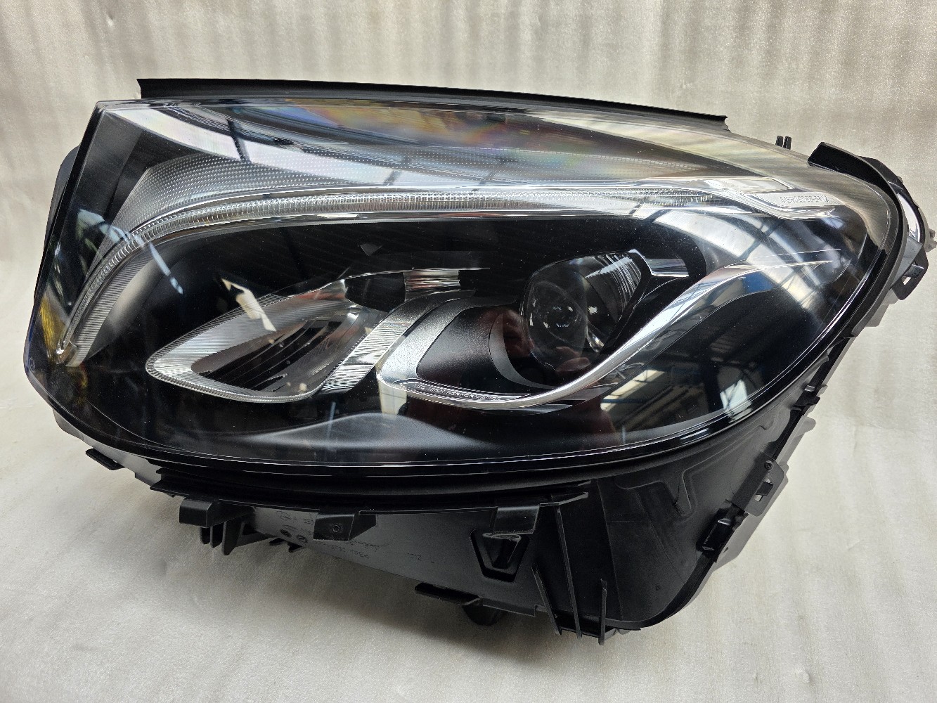 MERCEDES GLC W253 ПЕРЕДНЯЯ ЛЕВАЯ ФАРА СВЕТОДИОДНЫЕ HIGH PERFORMANCE A2539065101 