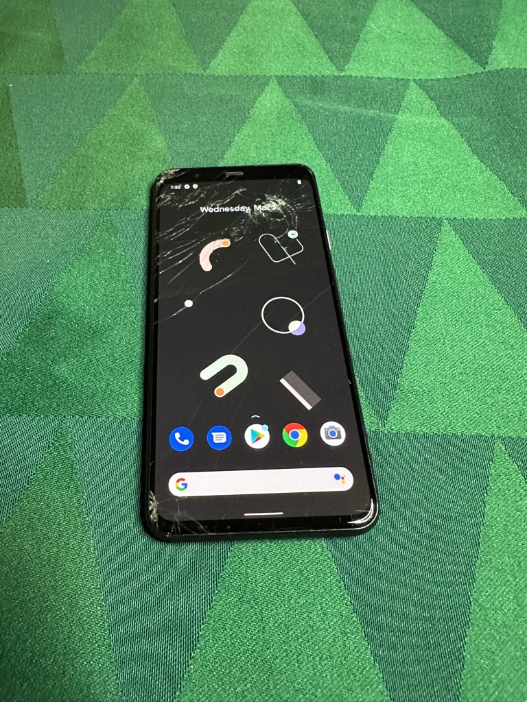 google-pixel-4-xl-128gb-zbita-szybka-gdynia-licytacja-na-allegro
