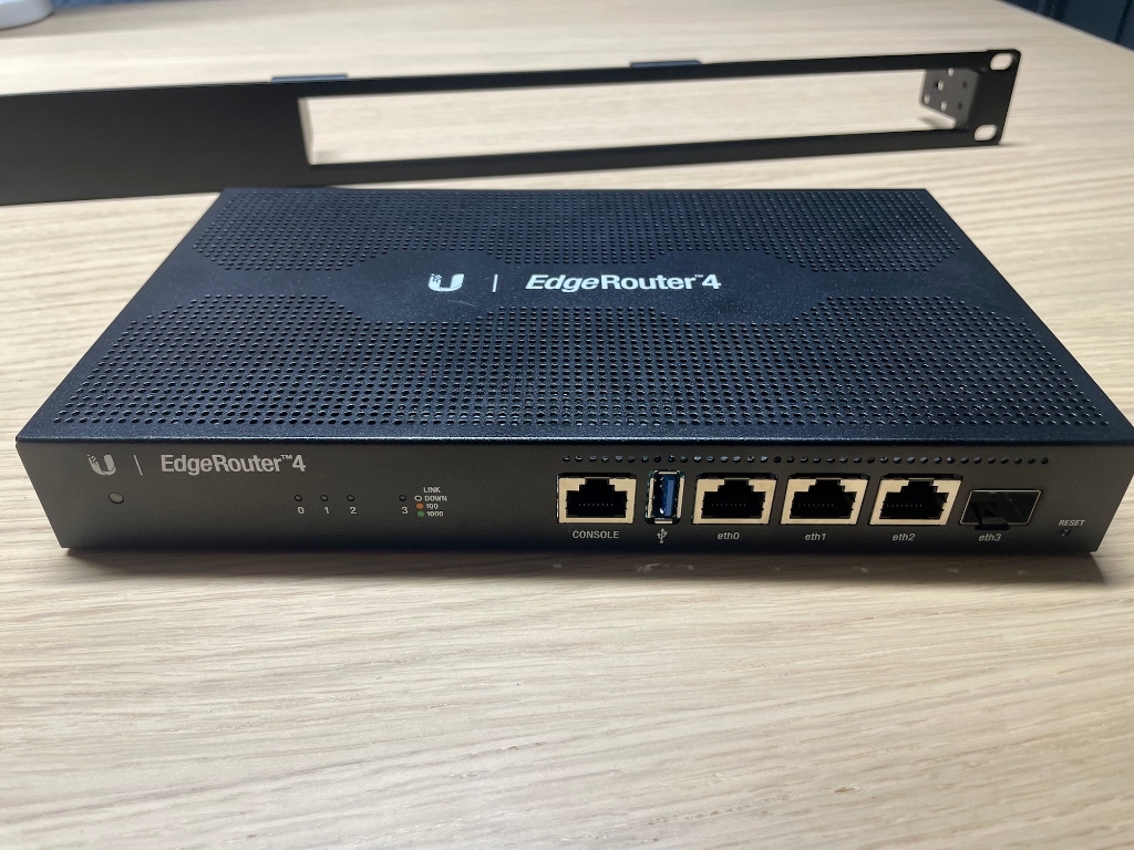 Ubiquiti EdgeRouter 4 ER4 + Rackmount Kit | Tarnowskie Góry | Kup teraz ...