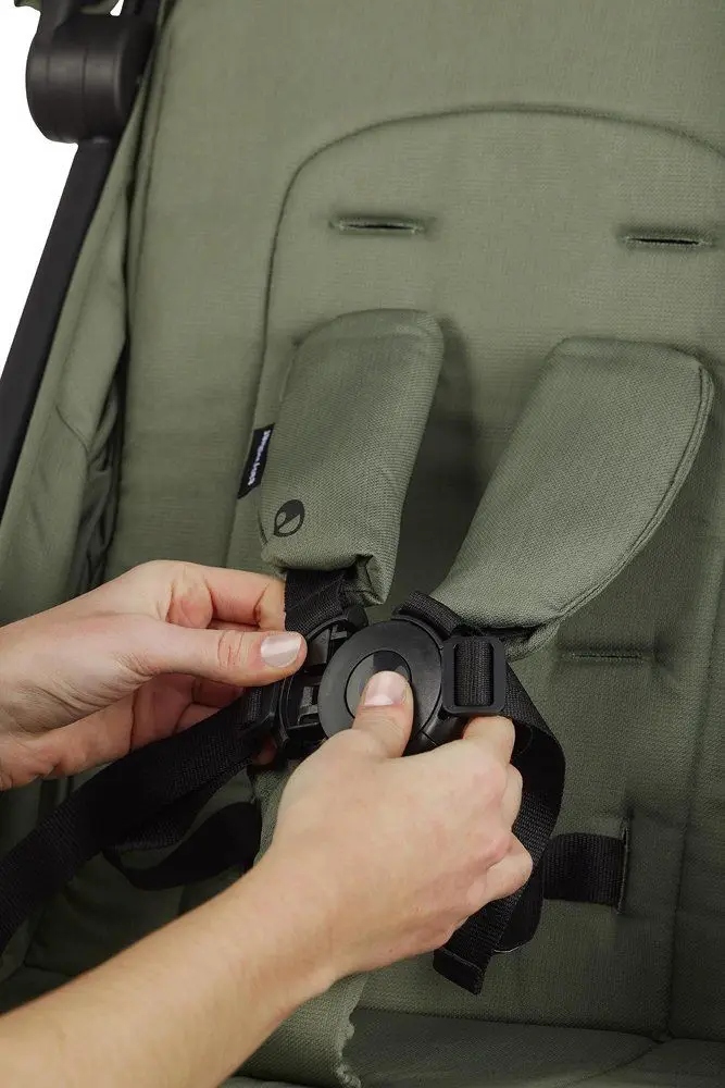 ZESTAW Easywalker Miley2 Wózek spacerowy SageGreen +Torba + Uchwyt na kubek Składanie na płasko