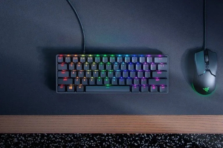 RAZER Klawiatura Gamingowa Przewodowa Huntsman Mini Clicky Optical, Czarna, układ US — 9