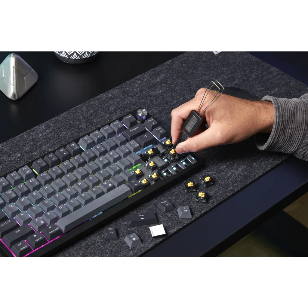 CORSAIR K65 PLUS WIRELESS 75% RGB Mechanical Gaming Keyboard — 13